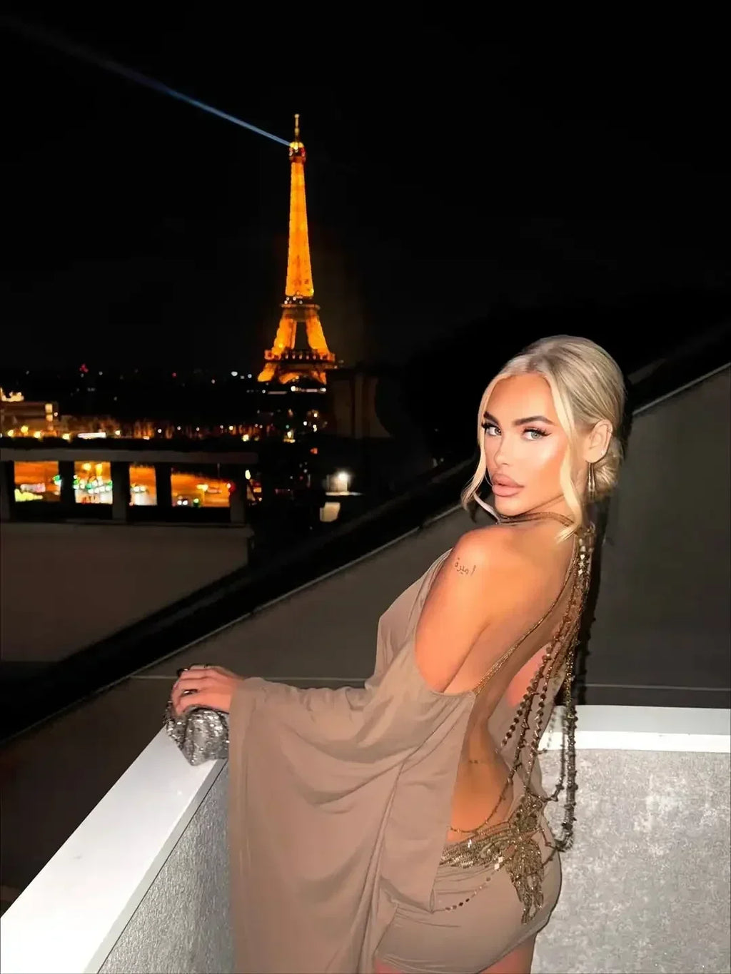 Backless Batwing Sleeves Short Dress